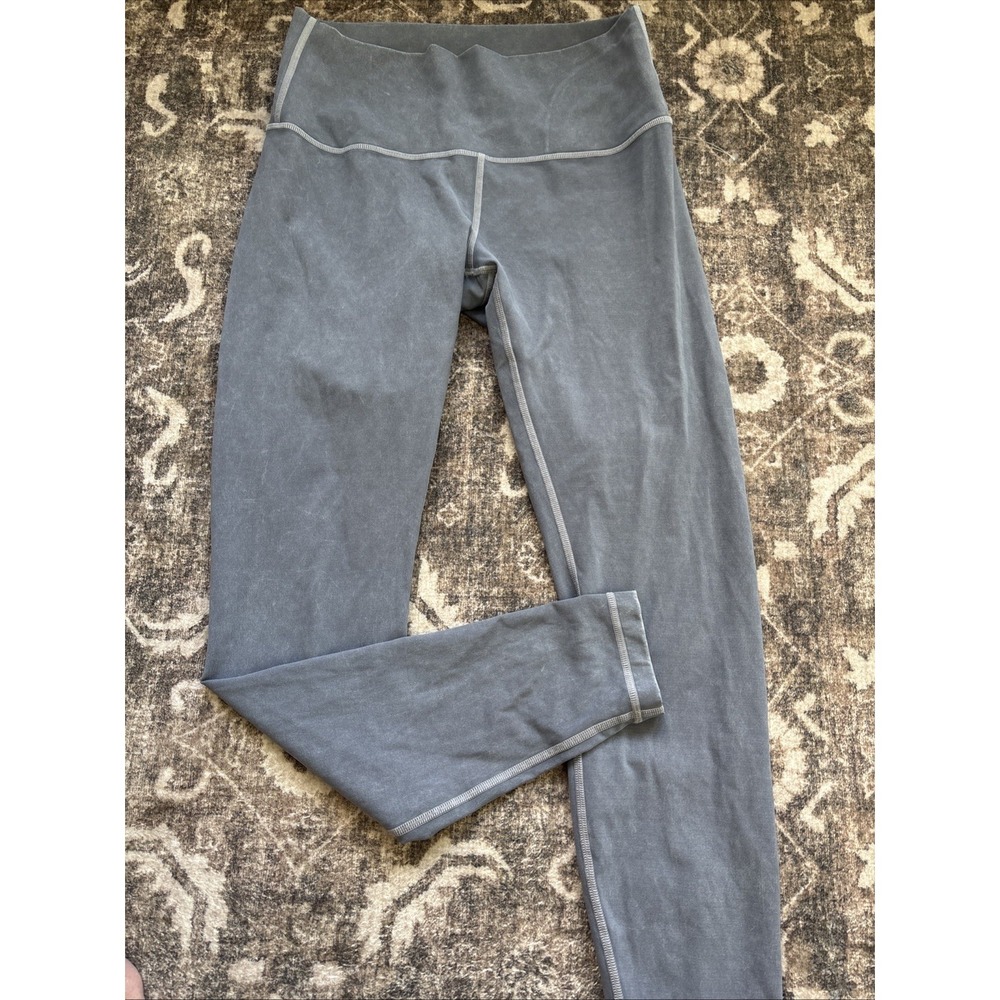 Lululemon Gray Ankle Leggings Size8 Nylon Lycra Athleisure Stretch